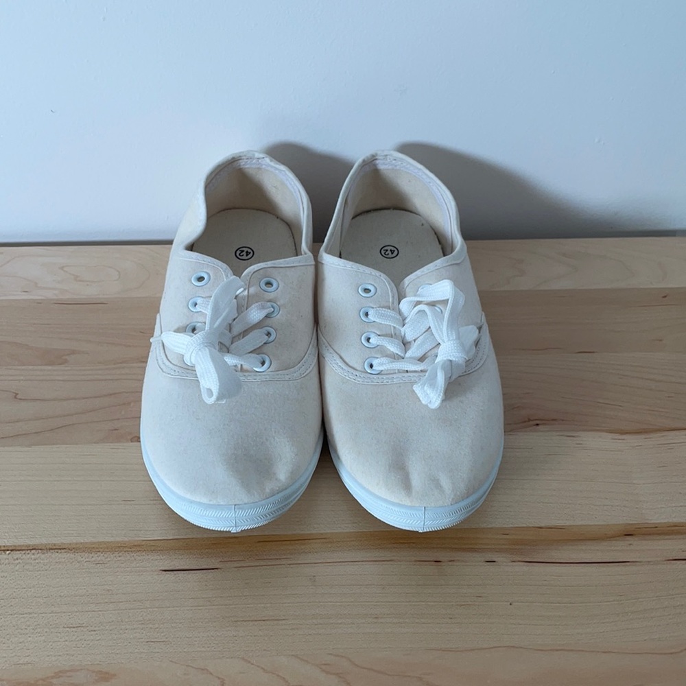 Biege Sneakers (Brand 42), Men, Size: 10